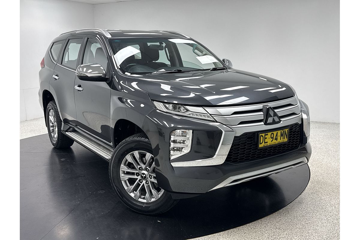 2022 Mitsubishi Pajero Sport GLX QF