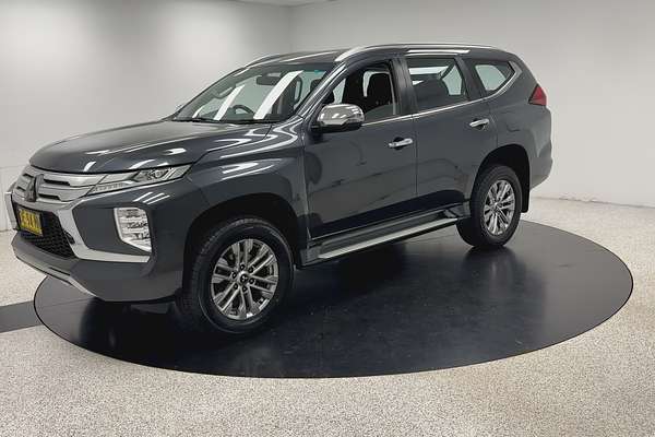 2022 Mitsubishi Pajero Sport GLX QF