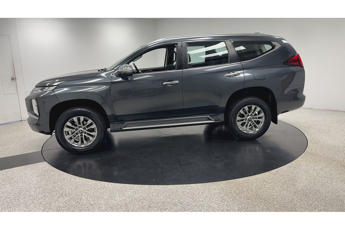 2022 Mitsubishi Pajero Sport GLX QF