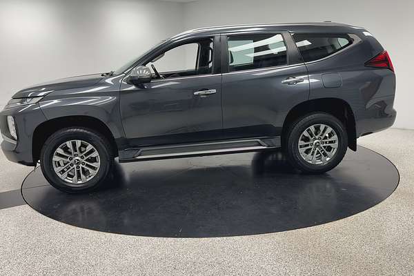 2022 Mitsubishi Pajero Sport GLX QF