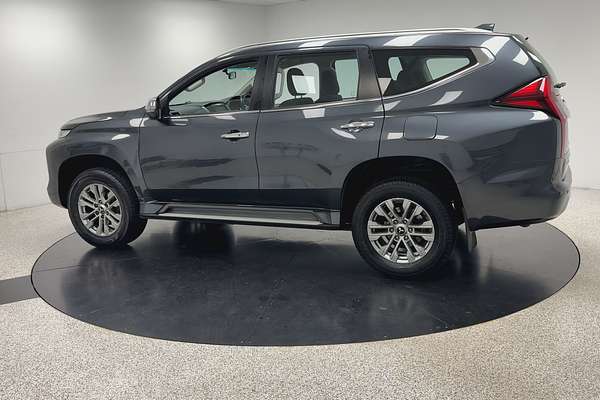 2022 Mitsubishi Pajero Sport GLX QF