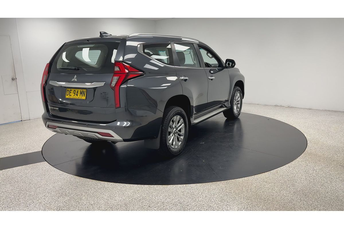2022 Mitsubishi Pajero Sport GLX QF