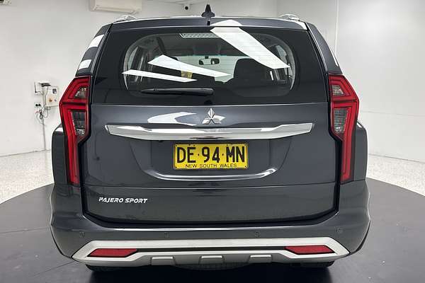 2022 Mitsubishi Pajero Sport GLX QF
