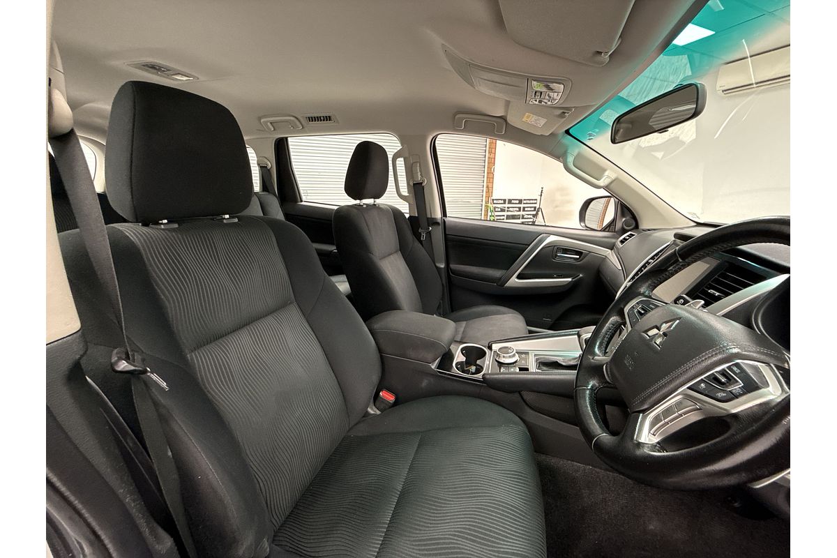 2022 Mitsubishi Pajero Sport GLX QF