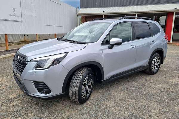 2024 Subaru Forester 2.5i S5