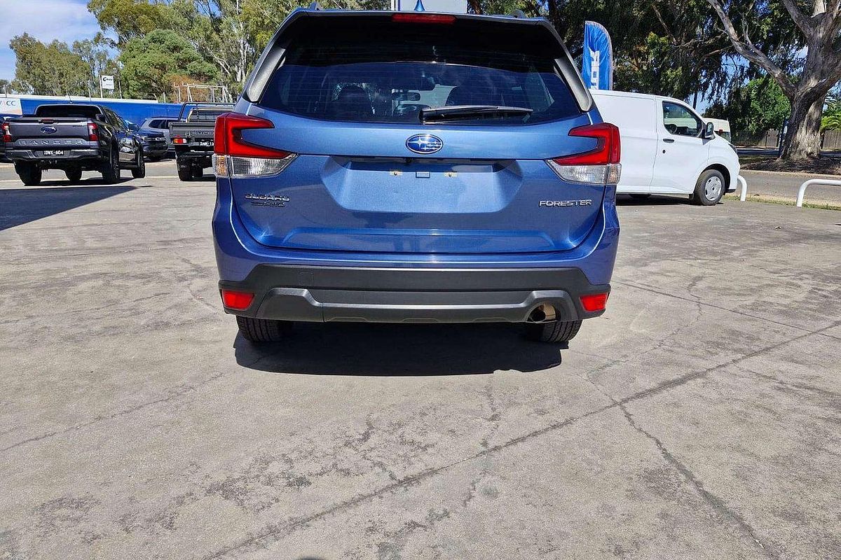 2023 Subaru Forester 2.5i 50 Years Edition S5