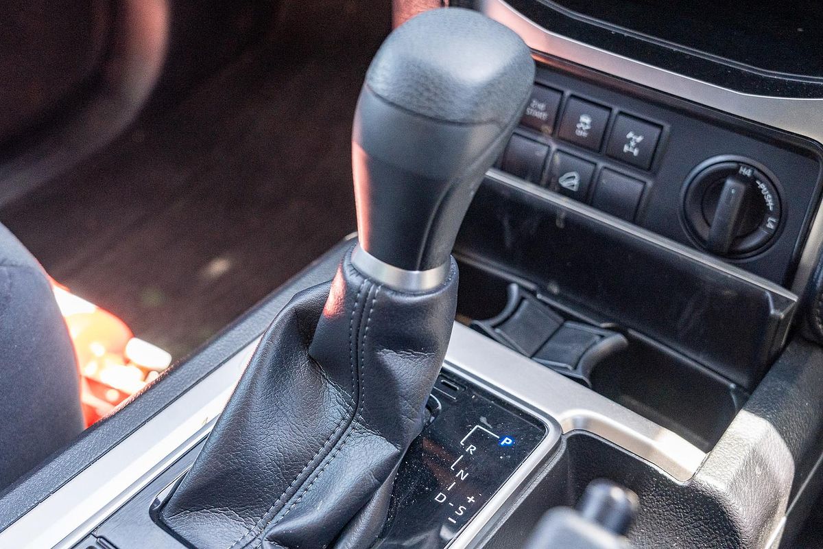 2021 Toyota Landcruiser Prado GX GDJ150R