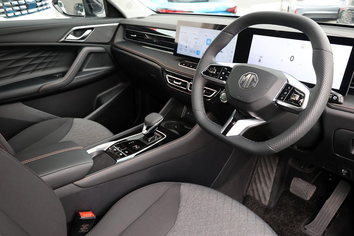 2025 MG HS Hybrid+ Excite AS33H