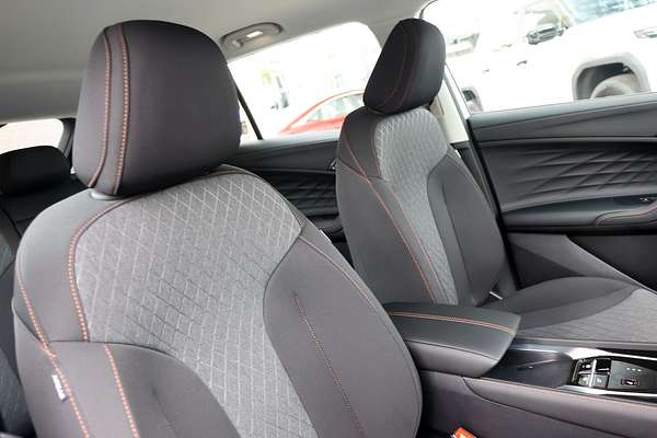 2025 MG HS Hybrid+ Excite AS33H