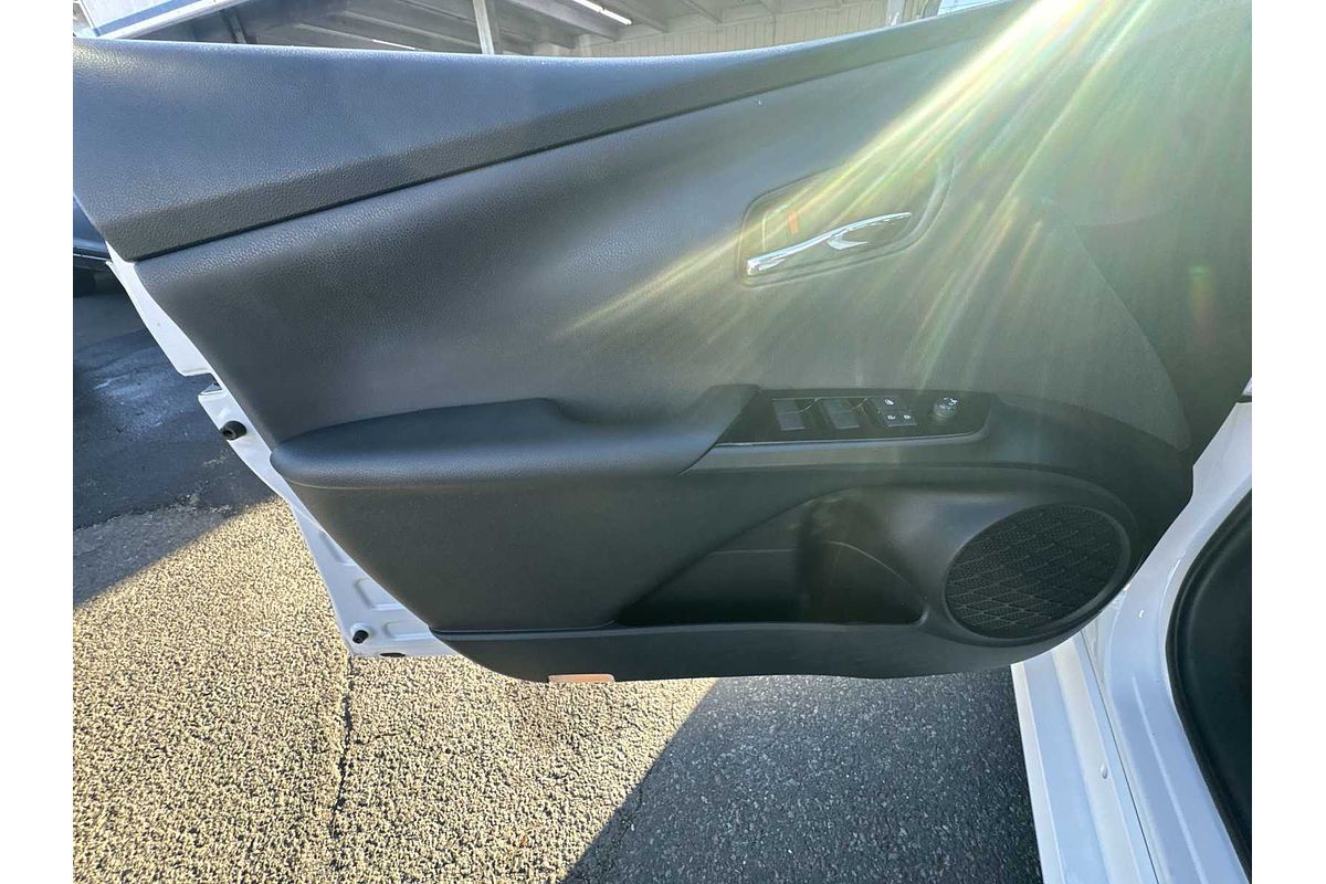 2022 Toyota Prius LE