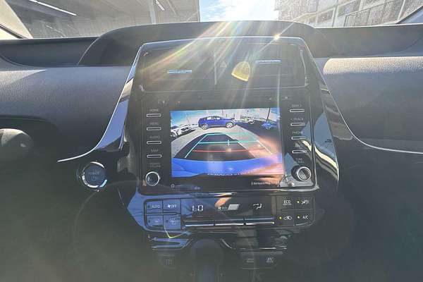 2022 Toyota Prius LE