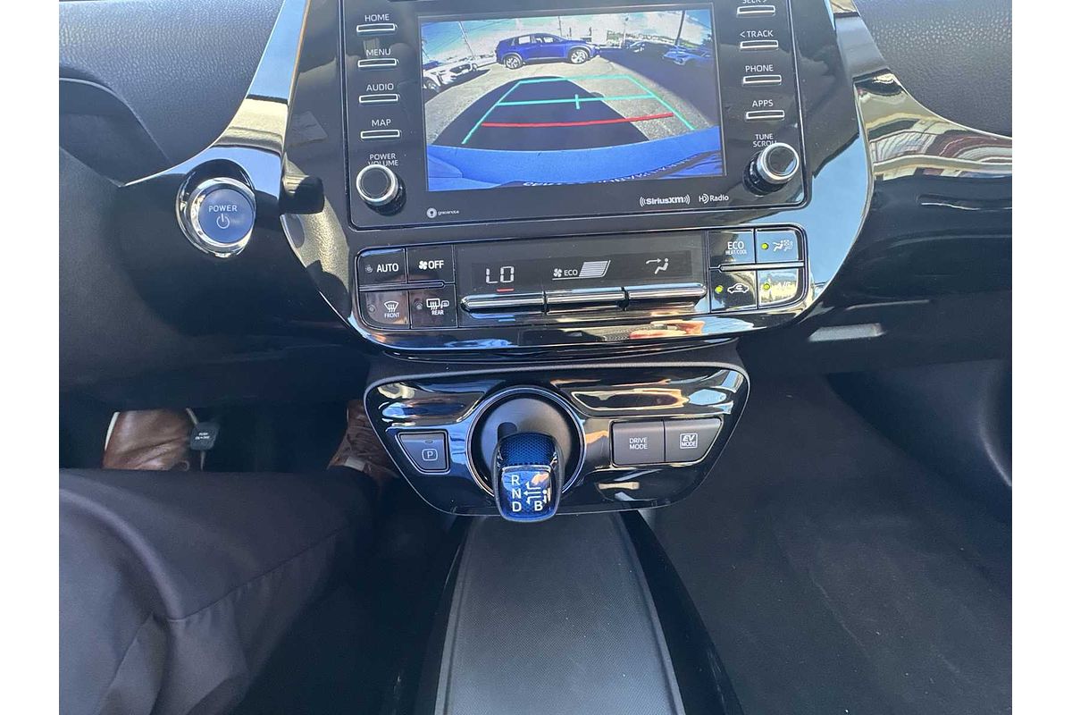 2022 Toyota Prius LE