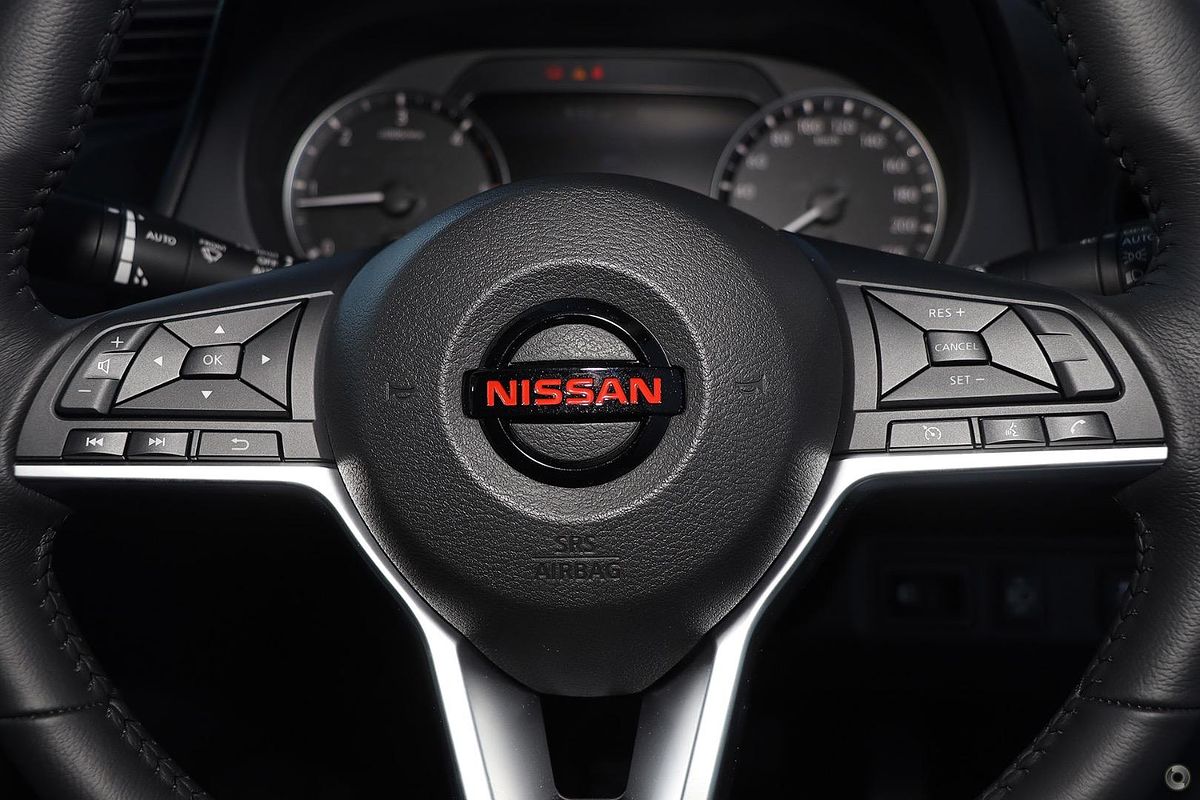 2025 Nissan Navara PRO-4X Warrior D23 4X4