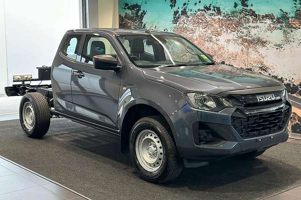 2025 Isuzu D-MAX SX 4X4