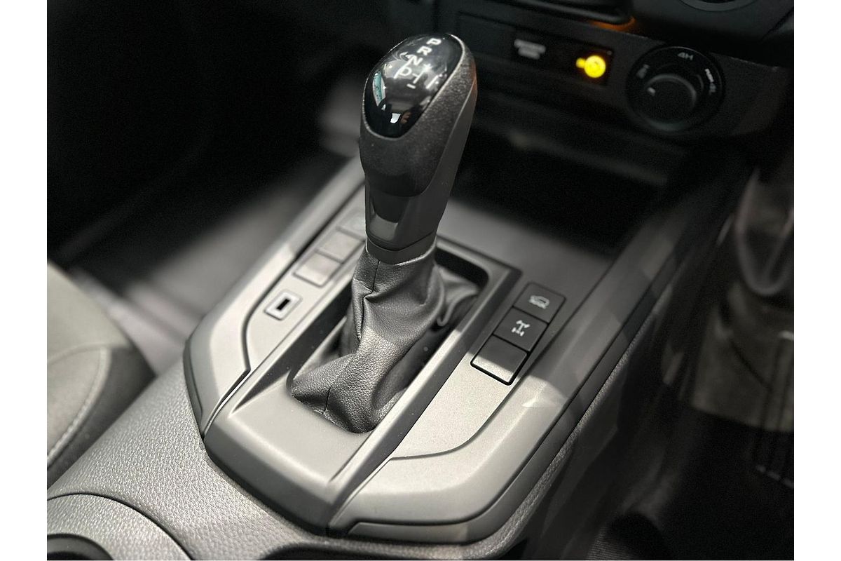 2025 Isuzu D-MAX SX 4X4