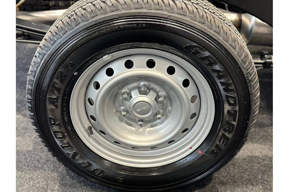 2025 Isuzu D-MAX SX 4X4