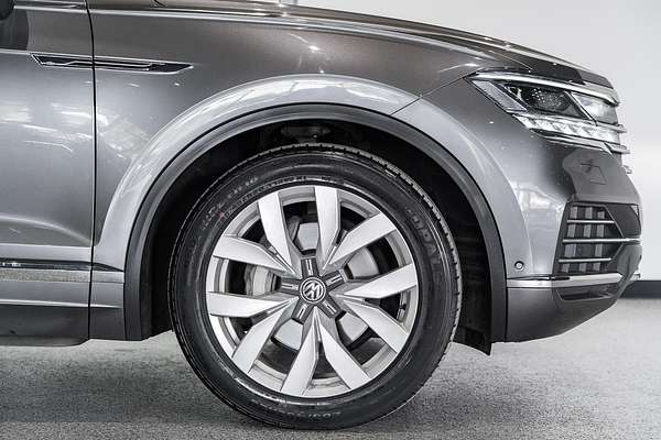 2020 Volkswagen Touareg 190TDI Premium CR