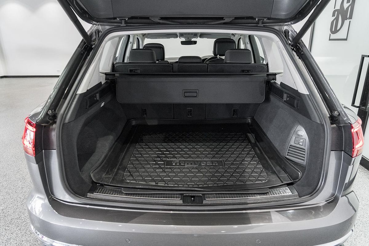 2020 Volkswagen Touareg 190TDI Premium CR