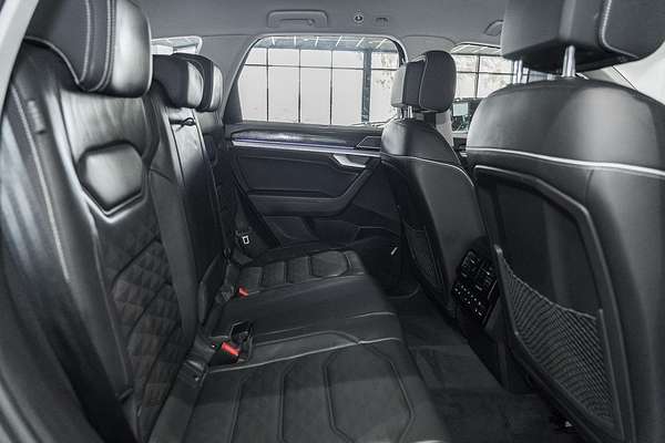 2020 Volkswagen Touareg 190TDI Premium CR