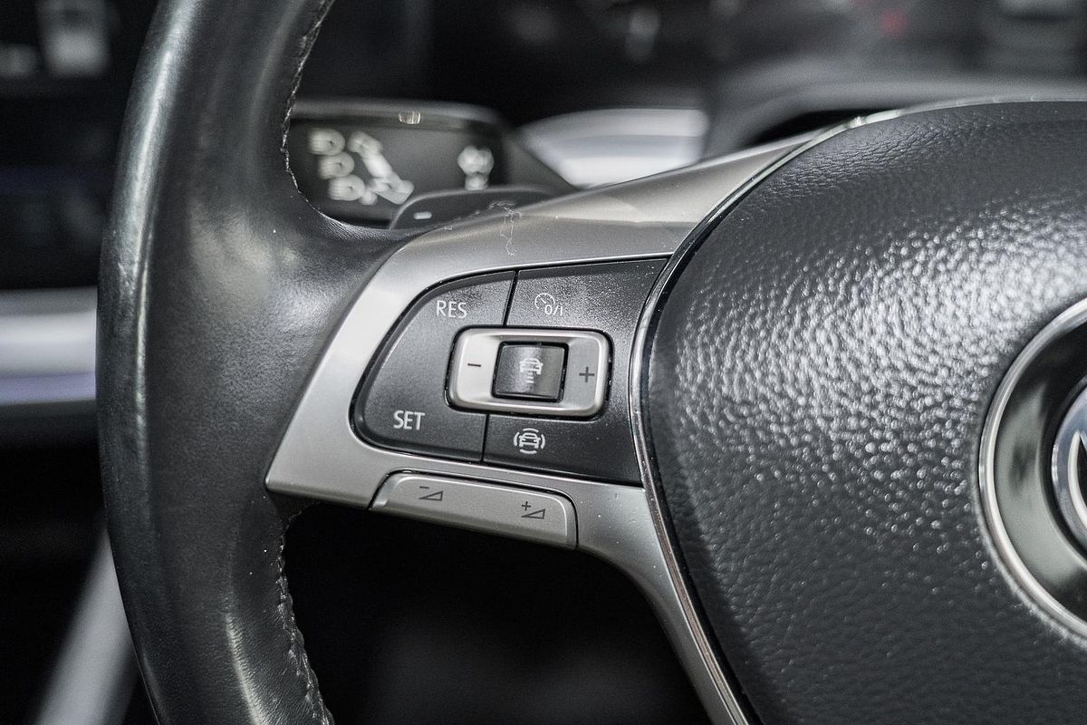 2020 Volkswagen Touareg 190TDI Premium CR