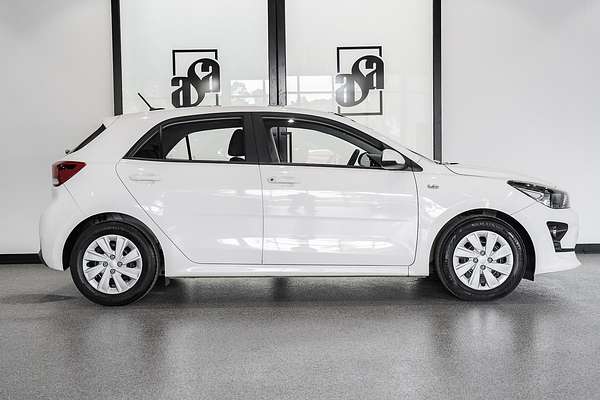 2022 Kia Rio S YB