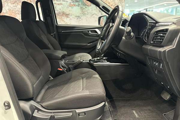 2025 Isuzu D-MAX LS-U 4X4