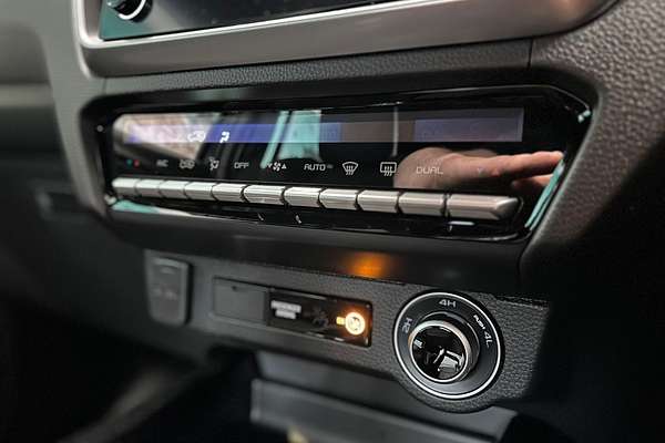 2025 Isuzu D-MAX LS-U 4X4