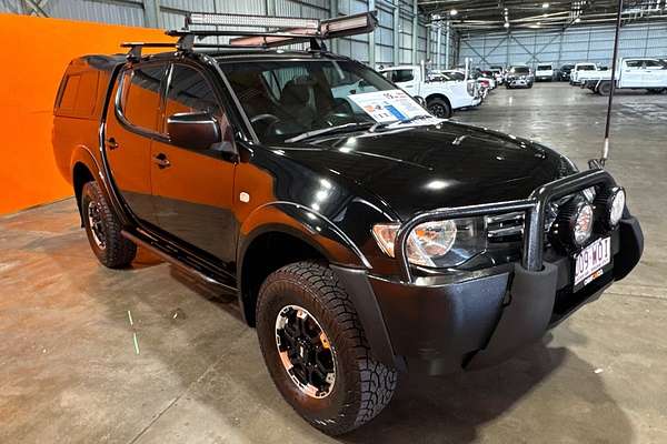 2015 Mitsubishi Triton GLX MN 4X4
