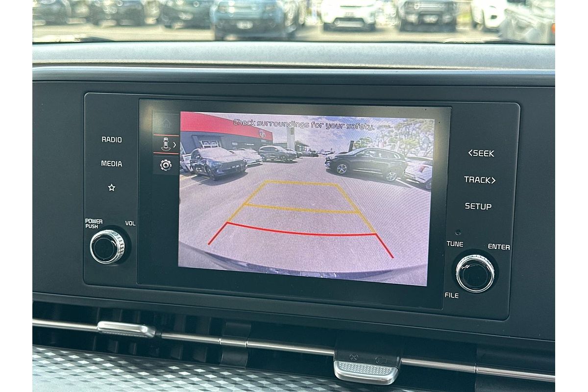 2023 Kia Carnival S KA4