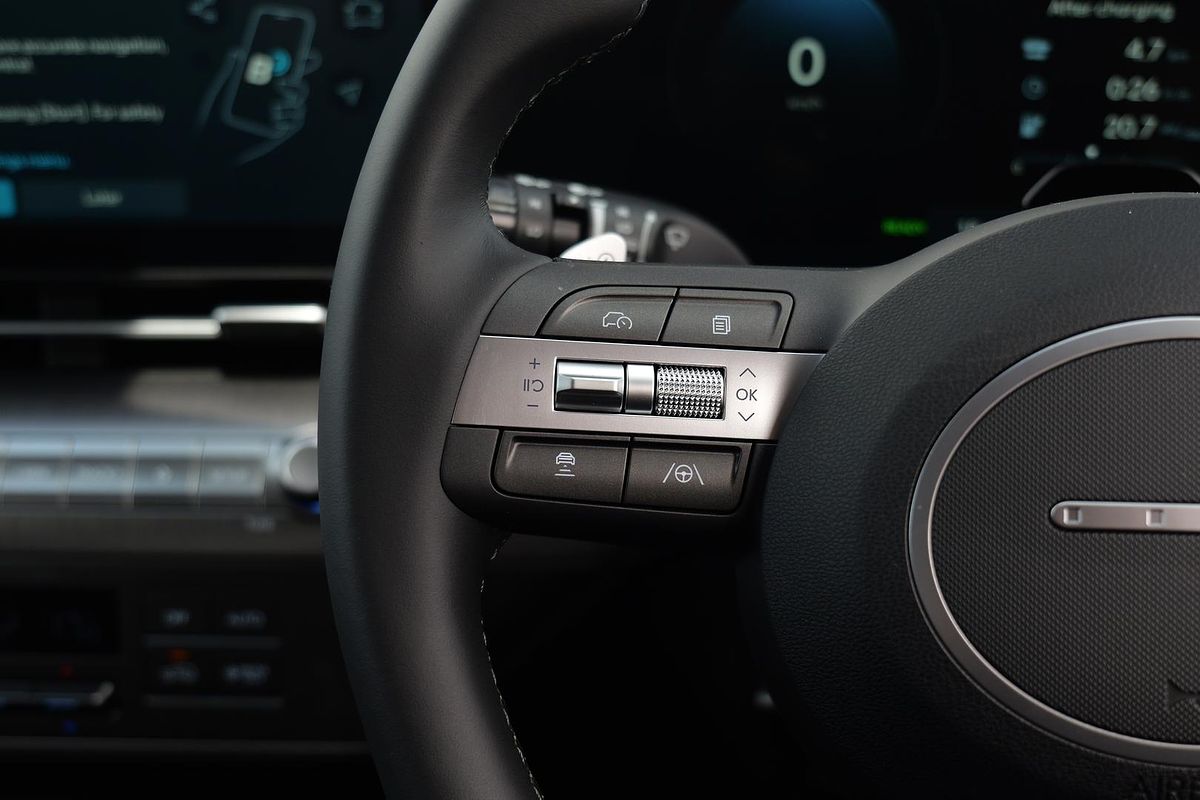 2025 Hyundai Kona Electric SX2.V2