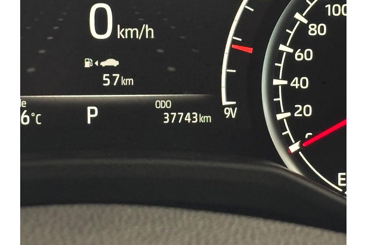 2021 Toyota Landcruiser Sahara FJA300R