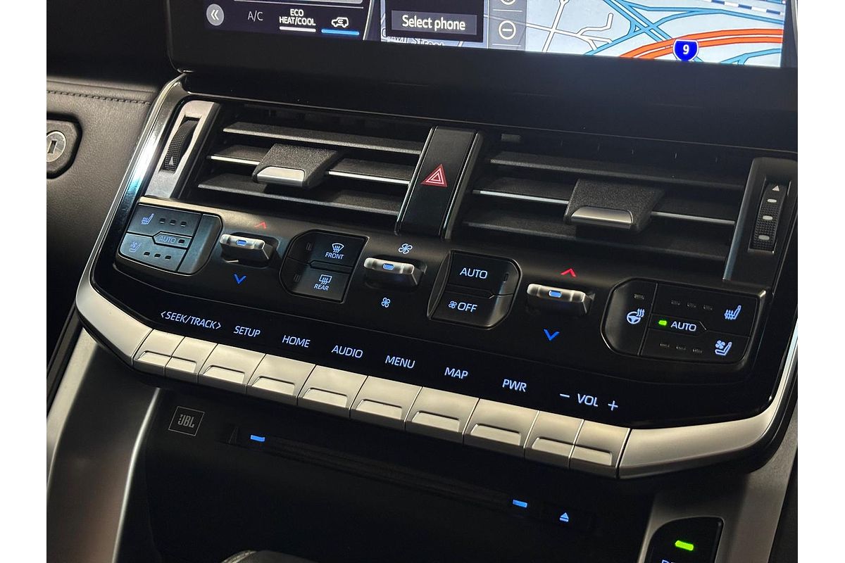 2021 Toyota Landcruiser Sahara FJA300R