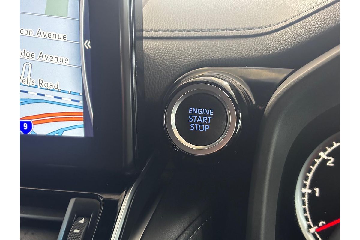 2021 Toyota Landcruiser Sahara FJA300R