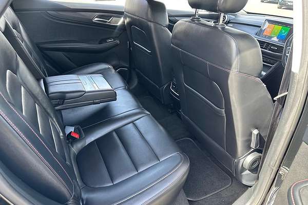 2022 MG HS Excite SAS23