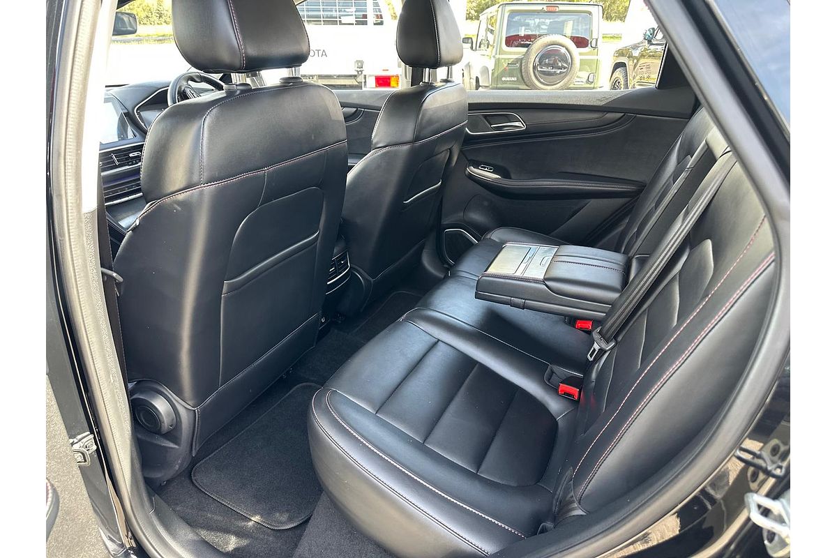 2022 MG HS Excite SAS23