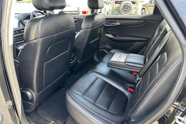 2022 MG HS Excite SAS23