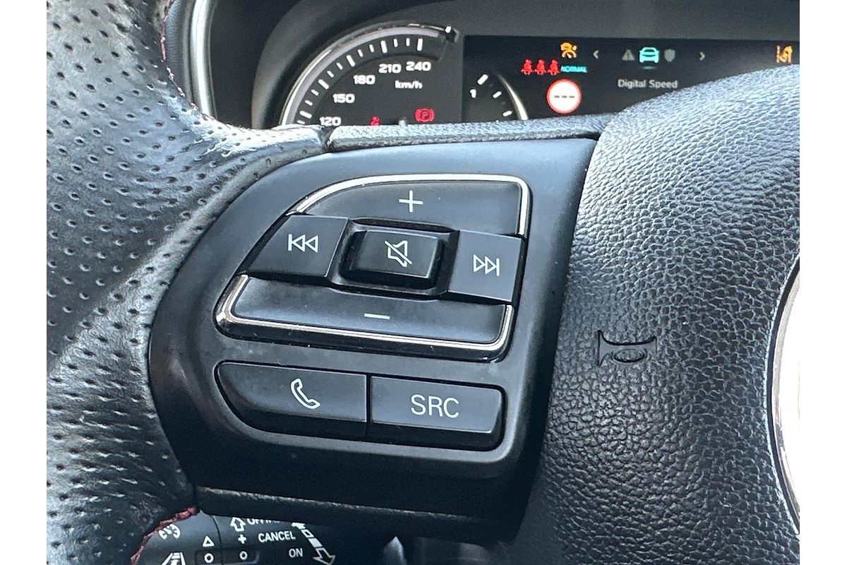 2022 MG HS Excite SAS23