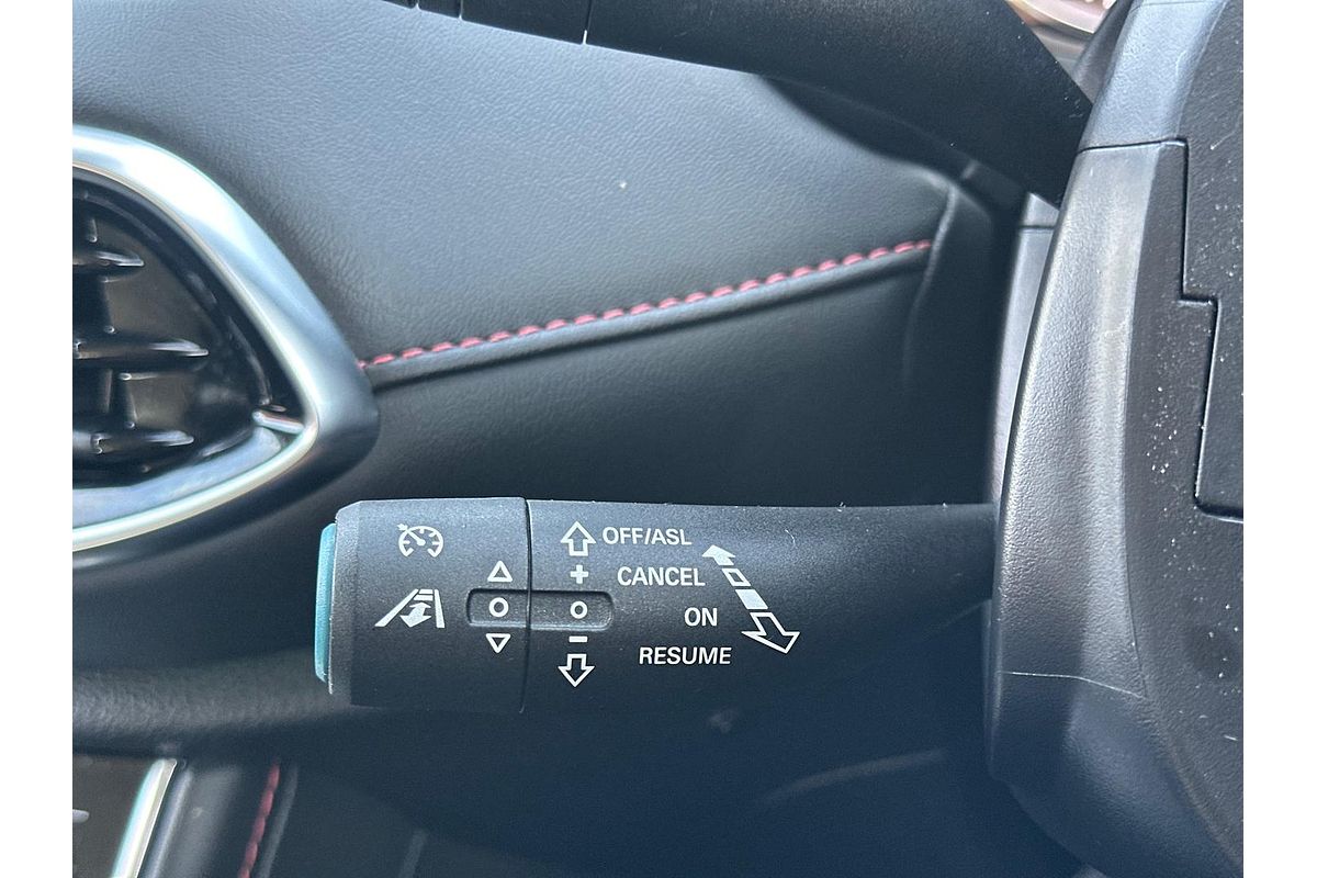 2022 MG HS Excite SAS23