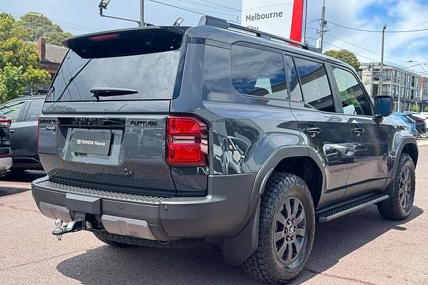 2024 Toyota Landcruiser Prado Altitude GDJ251R