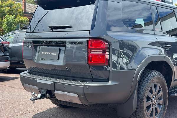 2024 Toyota Landcruiser Prado Altitude GDJ251R