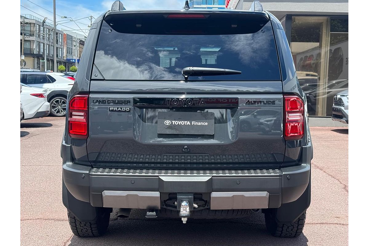 2024 Toyota Landcruiser Prado Altitude GDJ251R
