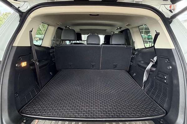 2022 LDV D90 Executive SV9A