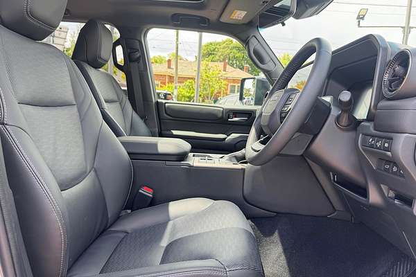 2024 Toyota Landcruiser Prado Altitude GDJ251R