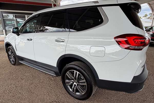 2022 LDV D90 Executive SV9A