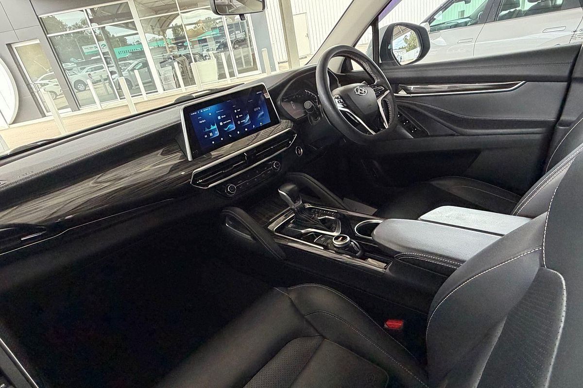 2022 LDV D90 Executive SV9A