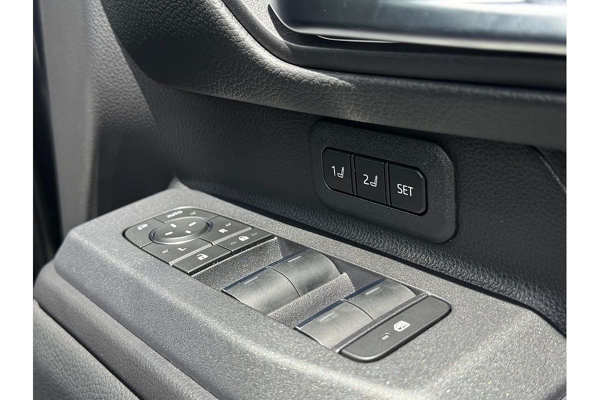 2024 Toyota Landcruiser Prado Altitude GDJ251R