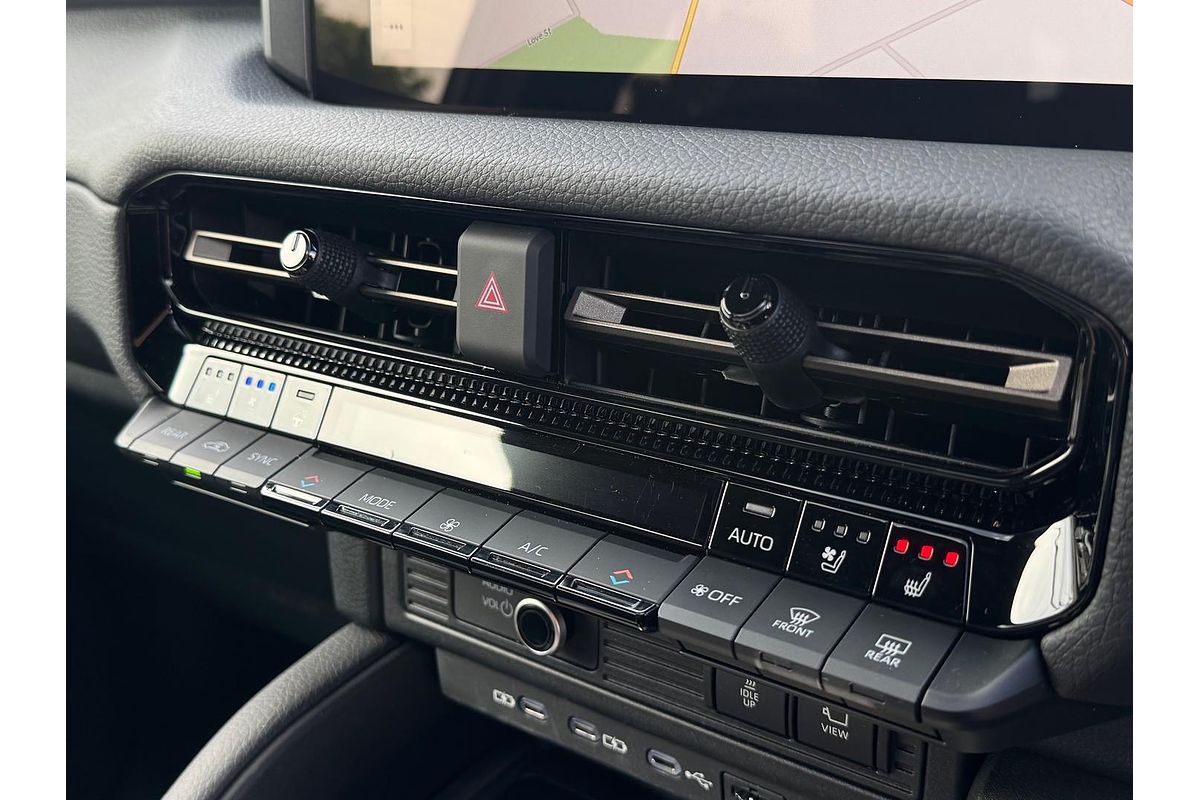 2024 Toyota Landcruiser Prado Altitude GDJ251R