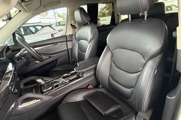 2022 LDV D90 Executive SV9A