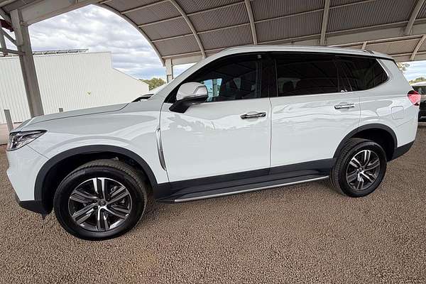 2022 LDV D90 Executive SV9A