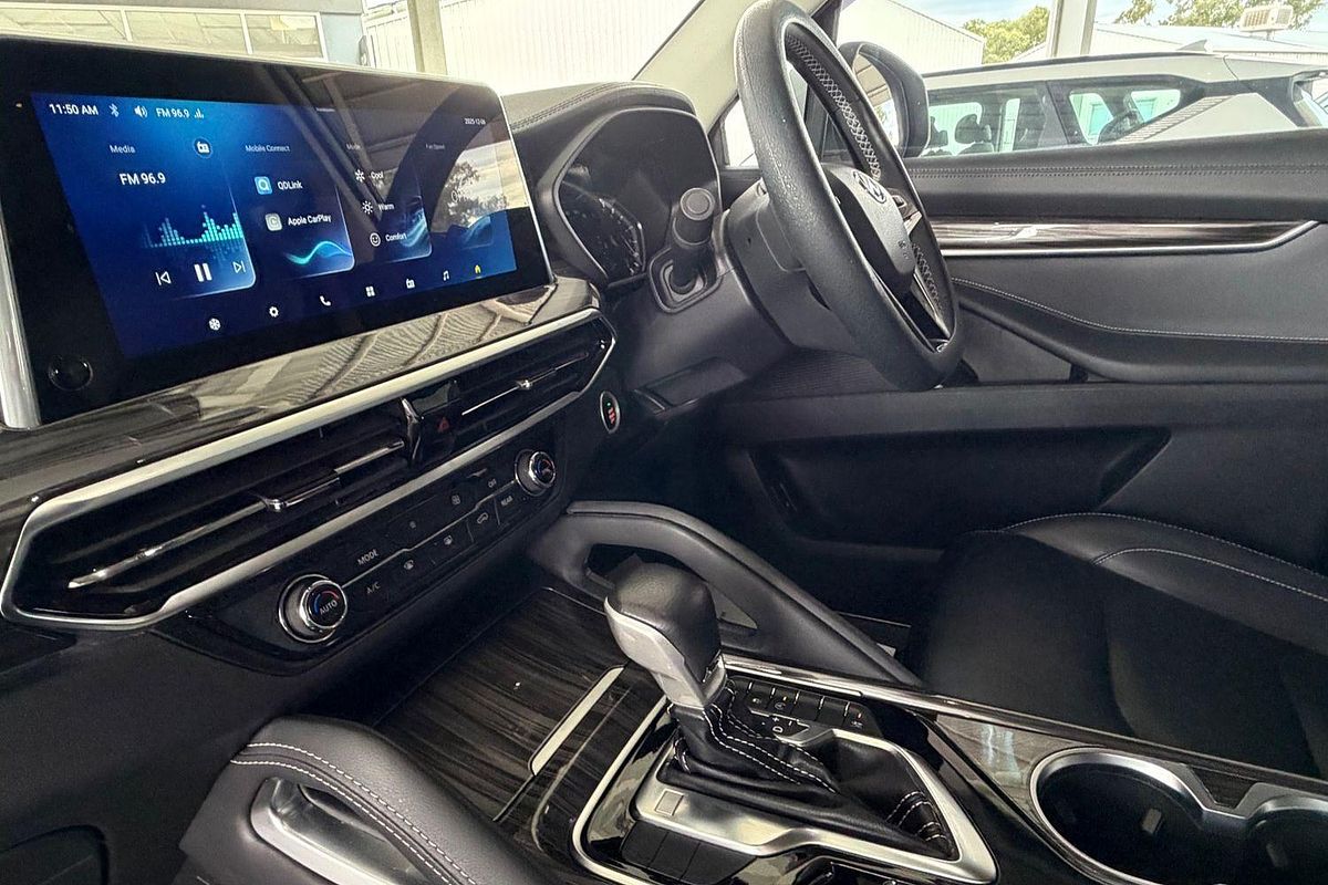 2022 LDV D90 Executive SV9A